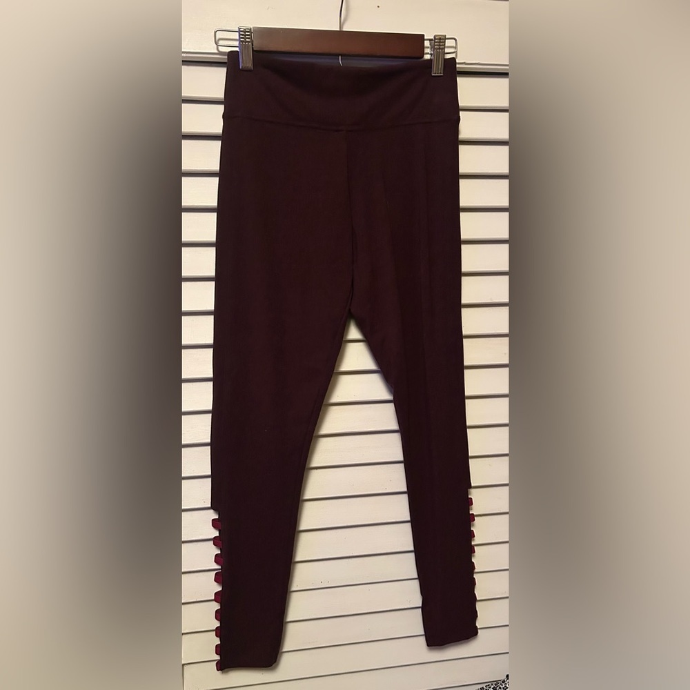 Victoria’s Secret Sport Burgundy Leggings | Strappy Ankle Detail | Size S